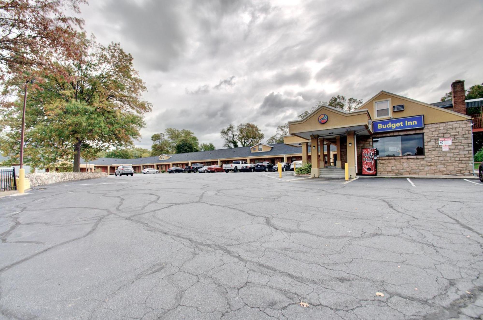 Budget Inn Falls Church Buitenkant foto