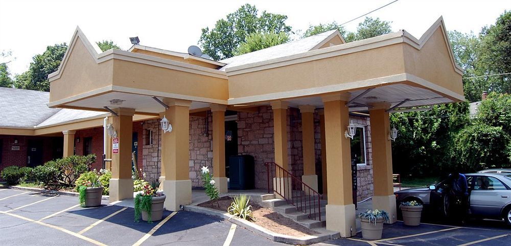 Budget Inn Falls Church Buitenkant foto