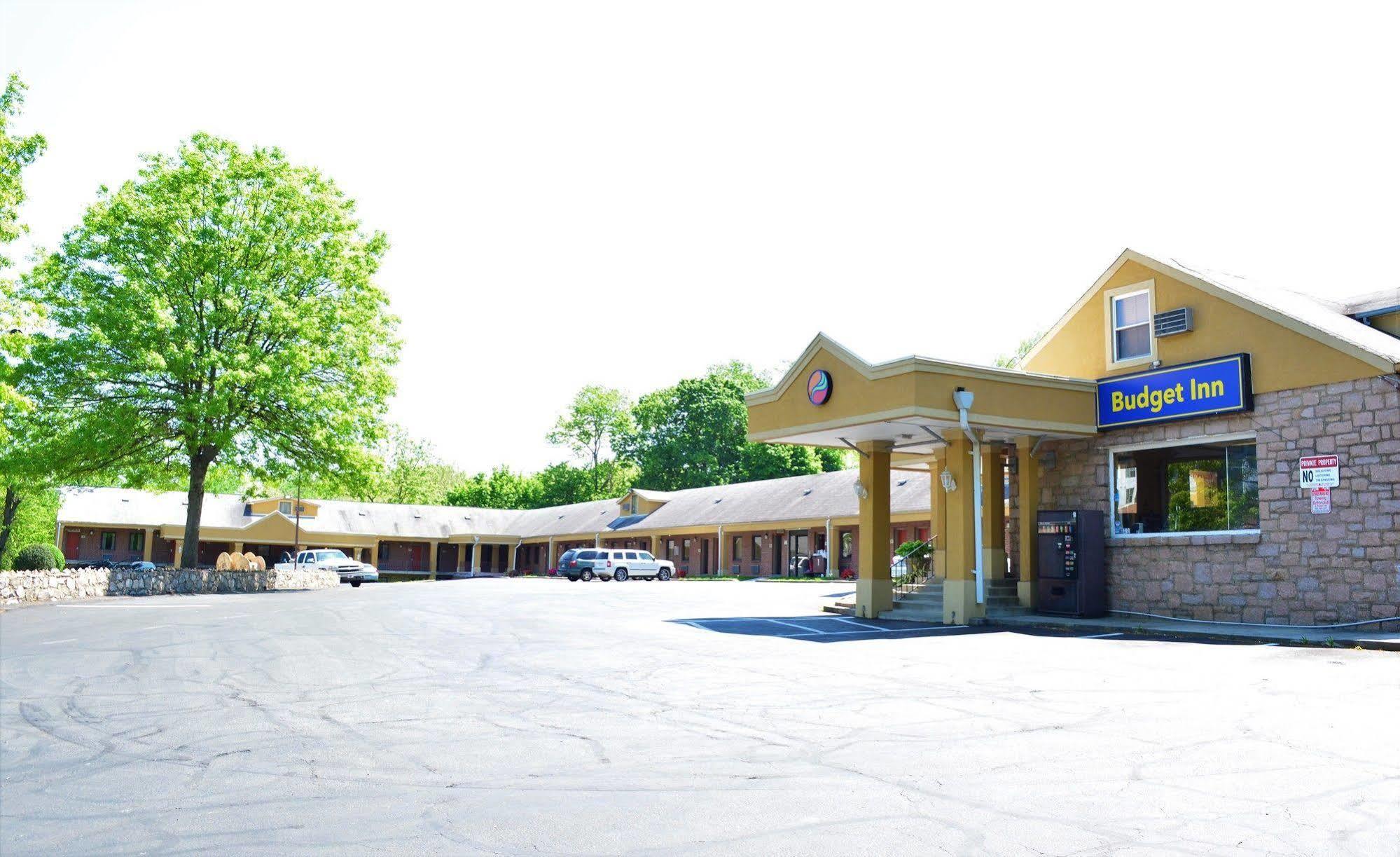 Budget Inn Falls Church Buitenkant foto
